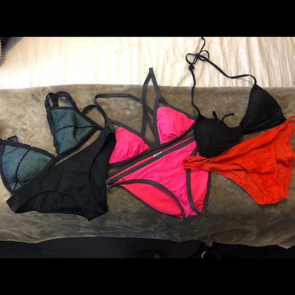 Swimsuits - Picture 4 of 4